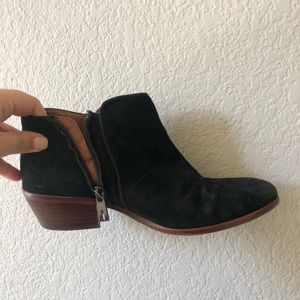 Black Sam Edelman booties
